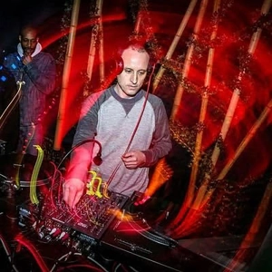 Aram Scaram (Guest Mix)