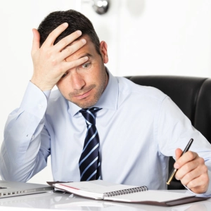 🎤 PODCAST: Mysterious Coworker ~ Should I worry about a co-worker who never talks about their outside life?