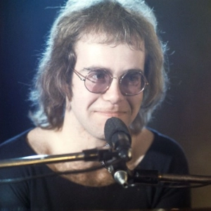 Episode 35 - 'Elton John' at 50 with John Higgins