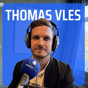 #198: Thomas Vles - Founder and CEO of GoDutch - building from frustration, transparency in banking, vulnerability, and scaling fast without a marketing budget