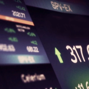Análisis de Criptomonedas a largo plazo: Dash estalla y supera los $300 como Bitcoin entra corrección