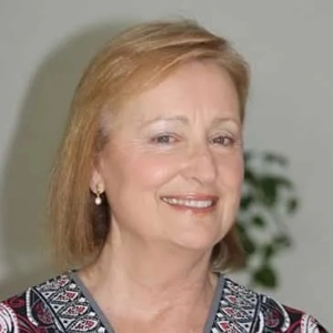 "De profesional en el sector publicitario a novelista", Caleti Marco