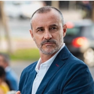 "El poder de la voz" con Claudio Serrano, actor de doblaje
