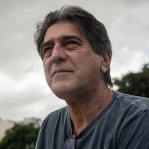 Carlos Varela, cantor de alta gama