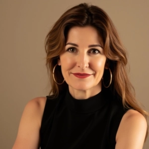 "El gran reto del sector óptico es el relevo generacional"-Eva Ivars, Consejera Delegada de "Alain Afflelou"