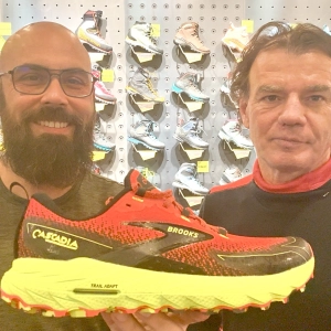 ZAPATILLAS ULTRA TRAIL 2025: Top3 Brooks, Merrell y Dynafit por Victor y Mayayo en Radio Trail