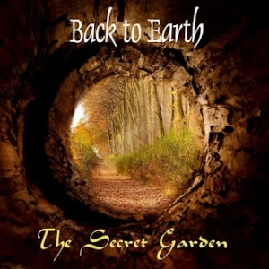Back to Earth: The Secret Garden (El Jardín Secreto)
