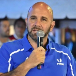 Emiliano Ojea (Presidente de la Federación del Deporte Universitario Argentino) Fuego Sagrado