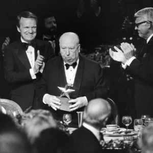 La última gran noche de Alfred Hitchcock // Podcast "El Cine de LoQueYoTeDiga" nº 443 (15x28)