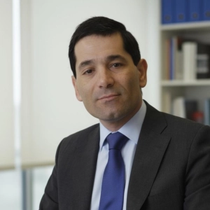 "las empresas familiares suelen tener una ventaja estratégica, que es la visión a largo plazo"- Francisco Hevia