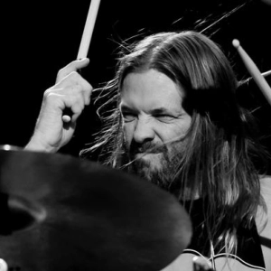 In Memoriam: Taylor Hawkins / Foo Fighters