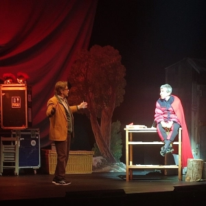 Comencem curs i temporada 2025-2026! Parlem de la comèdia 'Els Bons', Teatre Poliorama