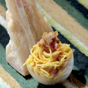 Carbonara con queso Grana Padano