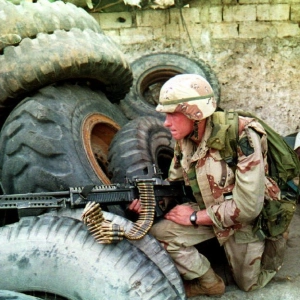 SOBREVIVIENDO A BLACK HAWK DERRIBADO #documental #historia #podcast