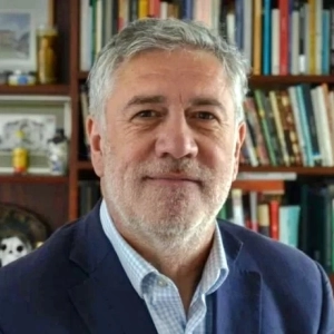 Dr. Luis Tonelli – Analista Político La Bisagra