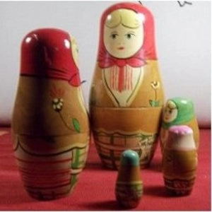 Matrioskas: Úteros, mamas y otras crianzas