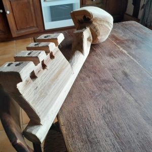 Le parcours de vie du peintre et sculpteur Jacky