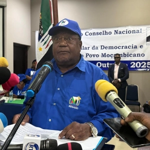 Radar DW: Crise existencial na RENAMO?