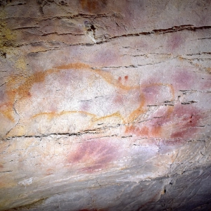 Illuminating cave art