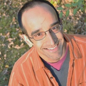 007: There's BPA in My What? Jay Sinha Talks Plastics and Running an Earth Conscious Business