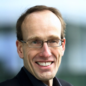 BS 174 Georg Northoff, author of "The Spontaneous Brain"