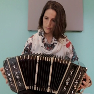 Eva Wollf - La virtuosa bandoneonista belga en Buenos Aires