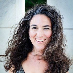 035: Veganism and Animal Cruelty, Creating a Better Planet for Everyone, with Erica Sodos