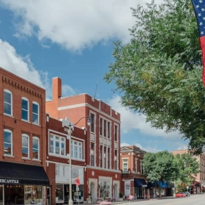 If you stay here does that make you the mayor of Route 66?