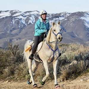 EP 86: Happy Horsekeeping with Endurance Champ, Karen Chaton