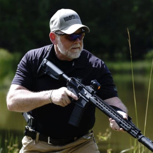 S2E3: Unlock Elite Shooting Skills & Self-Defense Tactics with Special Forces Expert, Mike Green of Green Ops