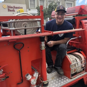 #239, SF man operates tiny firetruck as his daily driver
