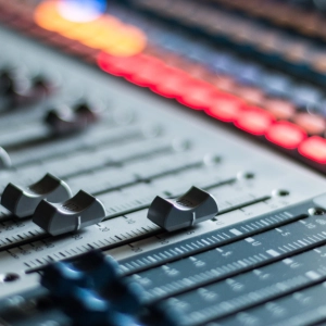 The secret life of a classical recording engineer: Meet WETA's Charles Lawson