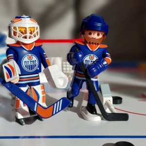 #607 NHL News McDavid verlängert!!!