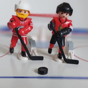 #668 NHL Playoffs 2026 – Runde 1 – Canes siegen, Wild & Stars ausgeglichen und Panik in Pittsburgh