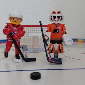 #674 NHL Playoffs 2026 – Runde 2 – Carolina Hurricanes vs.  Philadelphia Flyers