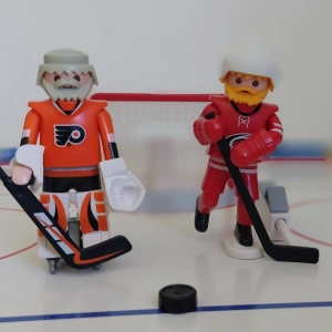 #680 NHL Playoffs 2026 – Runde 2 – Canes gnadenlos, Ducks stellen auf 2-2
