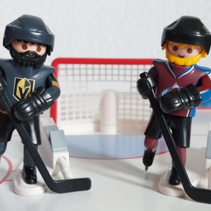 #688 NHL Playoffs 2026 – Conference Finals – Vegas sweept, Avs brechen ein, Canes vorm Sieg