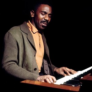 Hammond / Wurlitzer / Thomas Organs - Radio Caprice