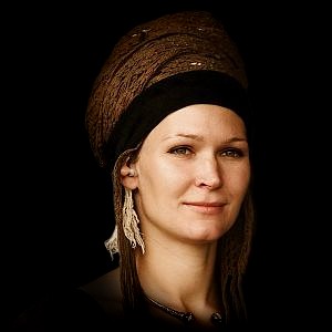 European / Western Folk Music - Radio Caprice